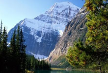 [棋牌]中国围棋新秀争霸赛北京开幕.